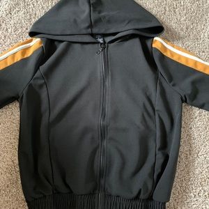 Cropped black sweater